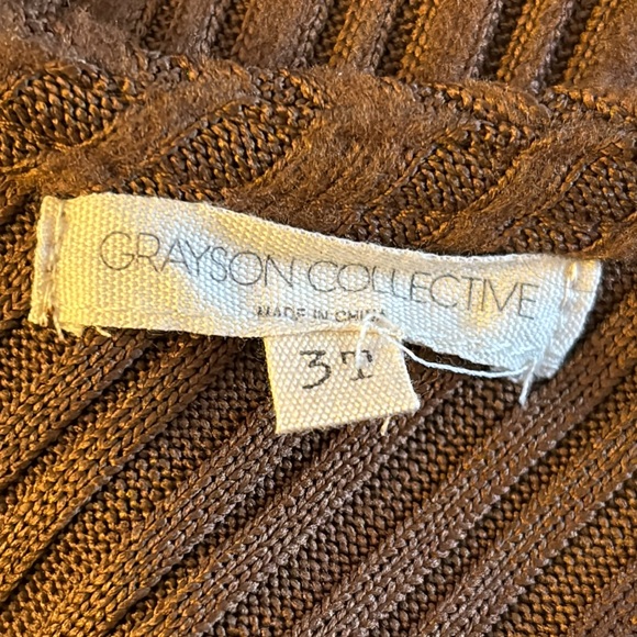 Grayson Collective Toddler Girls Brown Slip On Romper - Picture 3 of 9